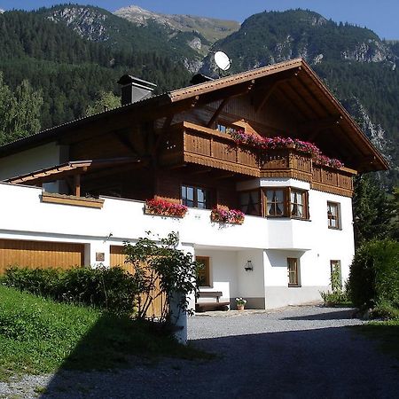 Apart Elisabeth Appartamento Pettneu am Arlberg Esterno foto