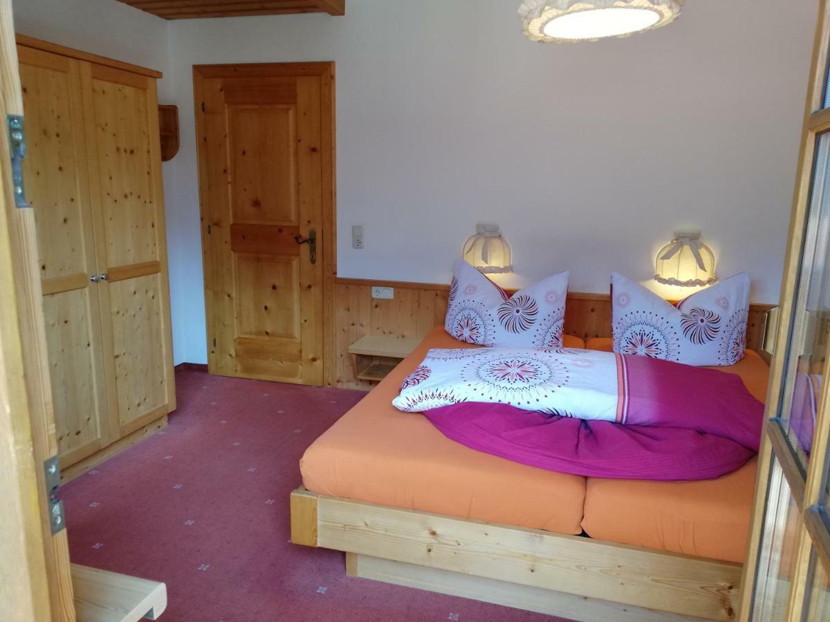 Apart Elisabeth Appartamento Pettneu am Arlberg Esterno foto